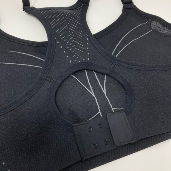 All in Motion Bonded Sports Bra | Medium NWOT - Picture 8 of 14